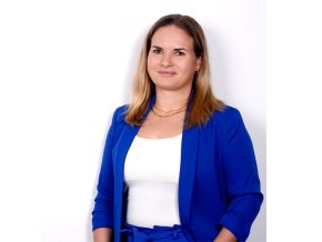 Kurvenkreis - Meike Bauermann IHK Meike Bauermann ist Ansprechpartnerin bei der IHK Koblenz im Bereich Existenzgründung