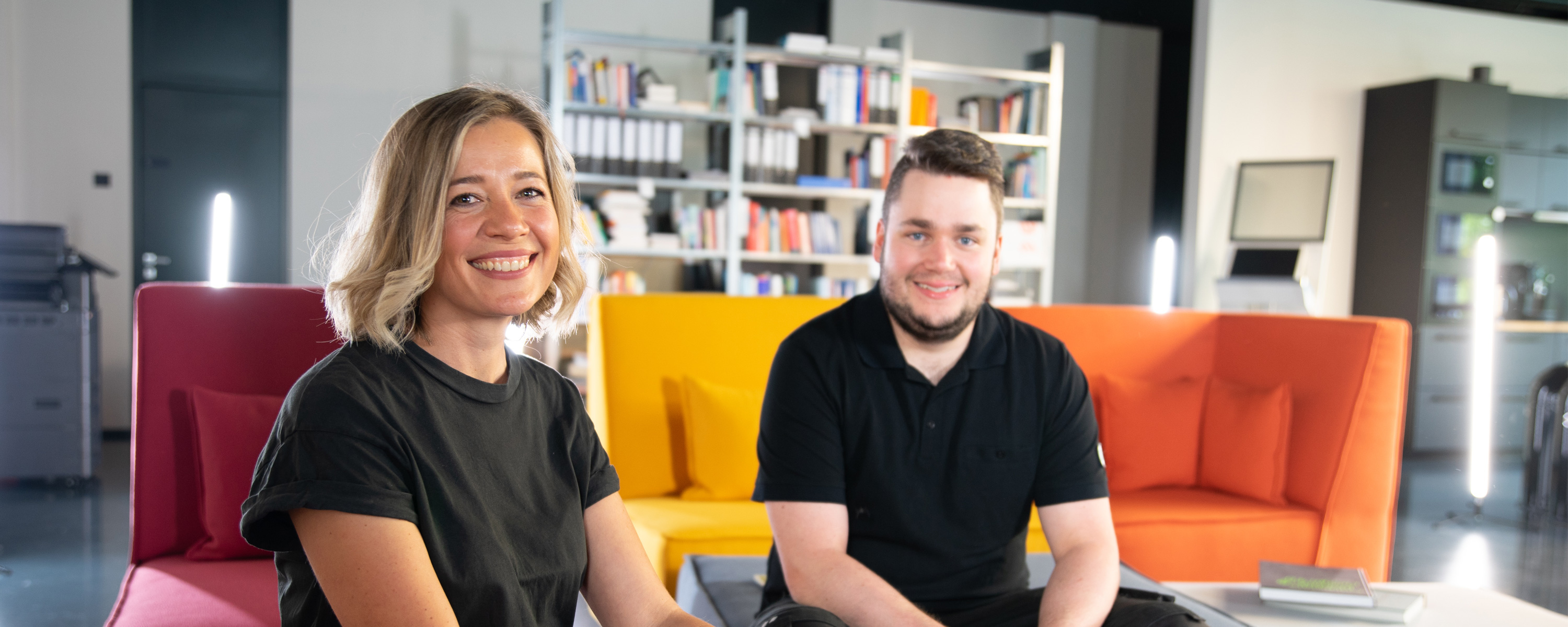 Handwerkskammer - Mitarbeiterin mit Ausbildungsbotschafter