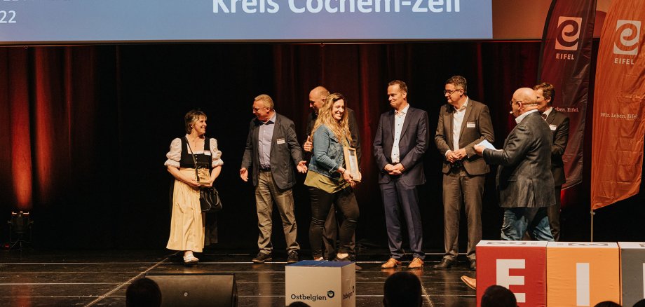 Übergabe Eifel Award an Waldhotel Kurfürst