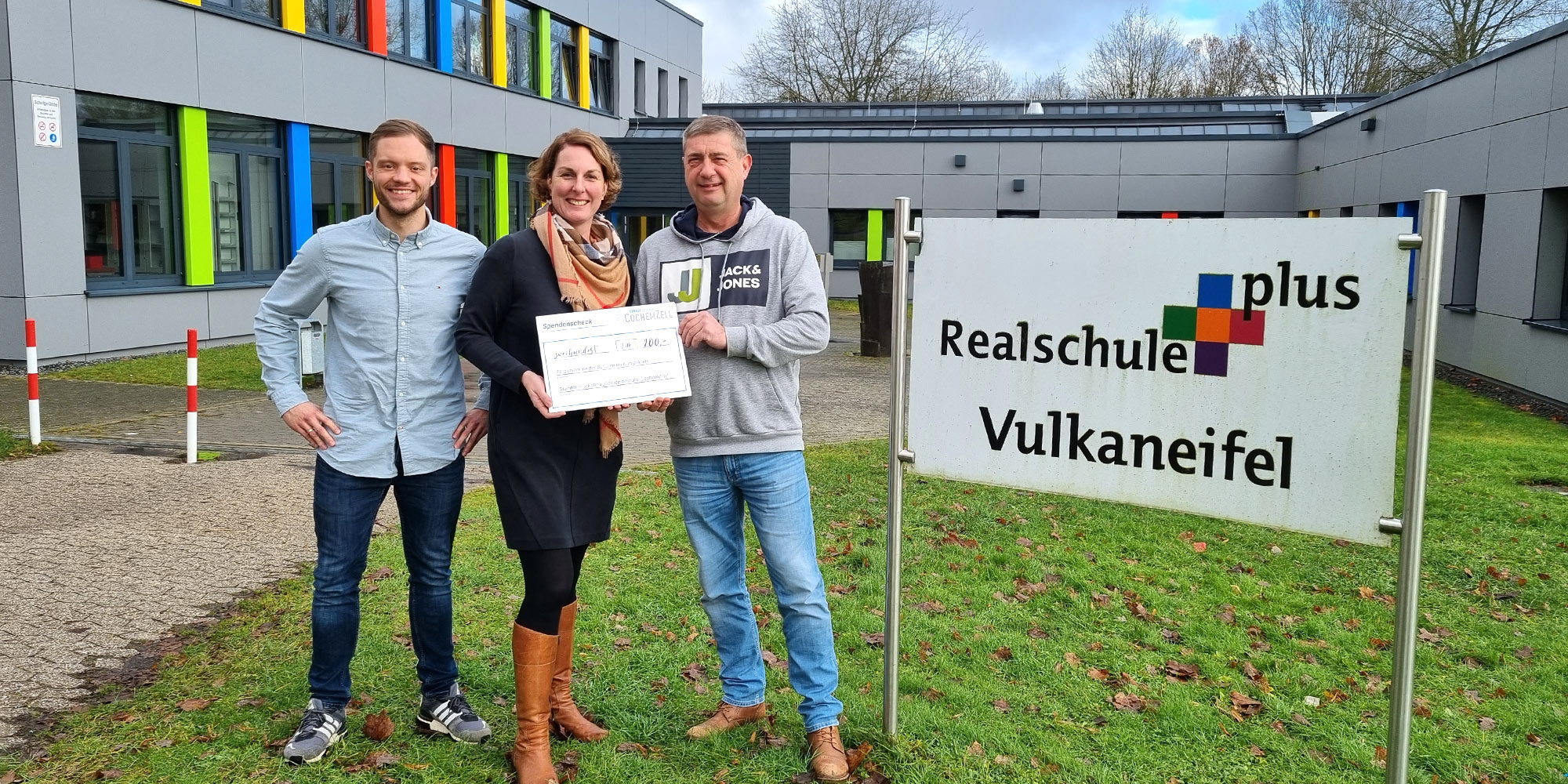 Kurvenkreis - Spende für Berufsorientierung an Schulen Die CochemZeller Schulen erhielten Spendengelder zur Umsetzung von Berufsorientierungs-Maßnahmen