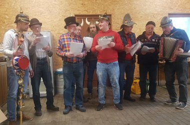 Beim Familientag des MGV Lutzerath in der Drei-Eichen-Hütte