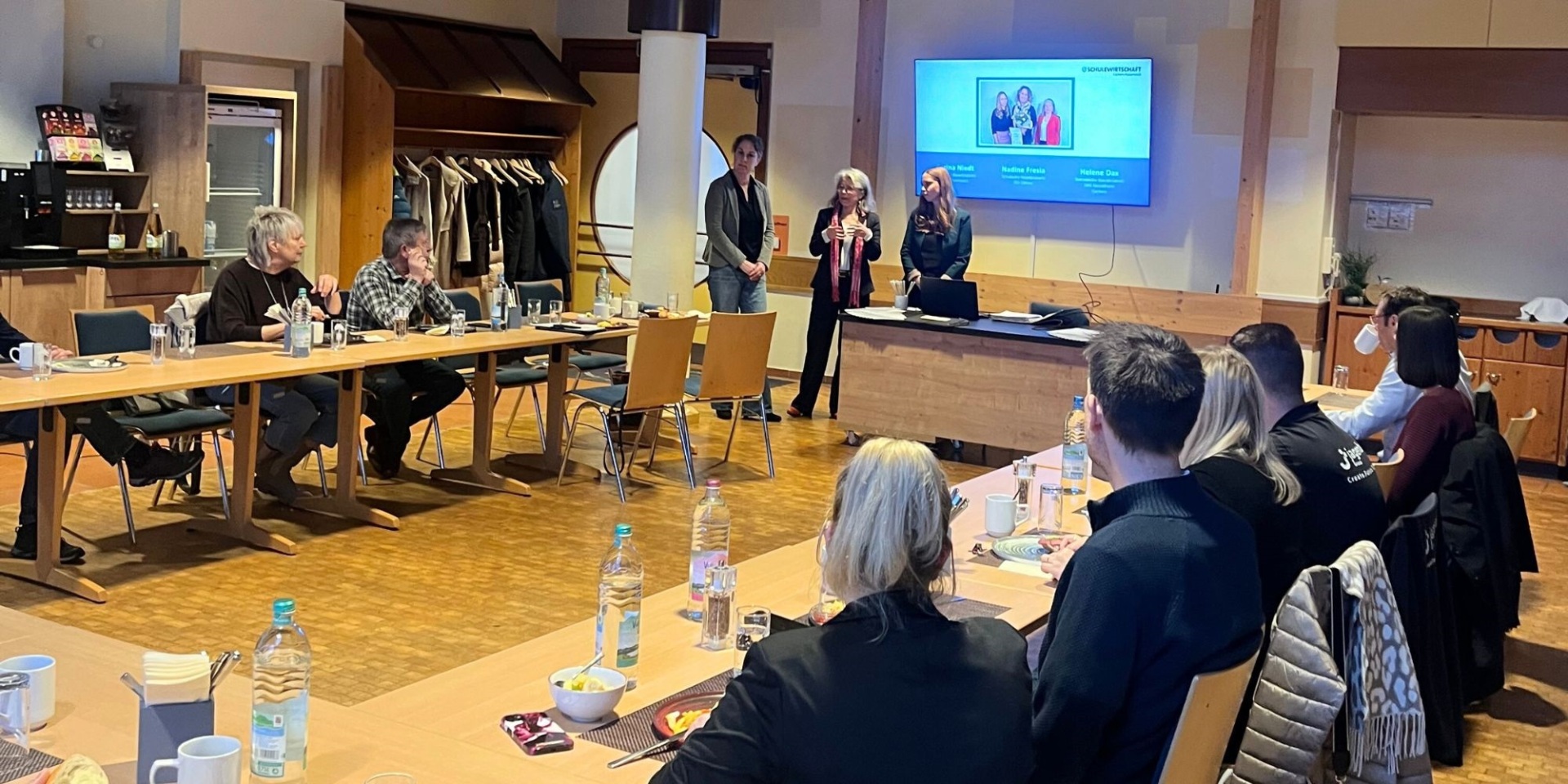 Unternehmerfrühstück in der St. Martin Gastronomie im Eifel-Maar-Park in Ulmen.