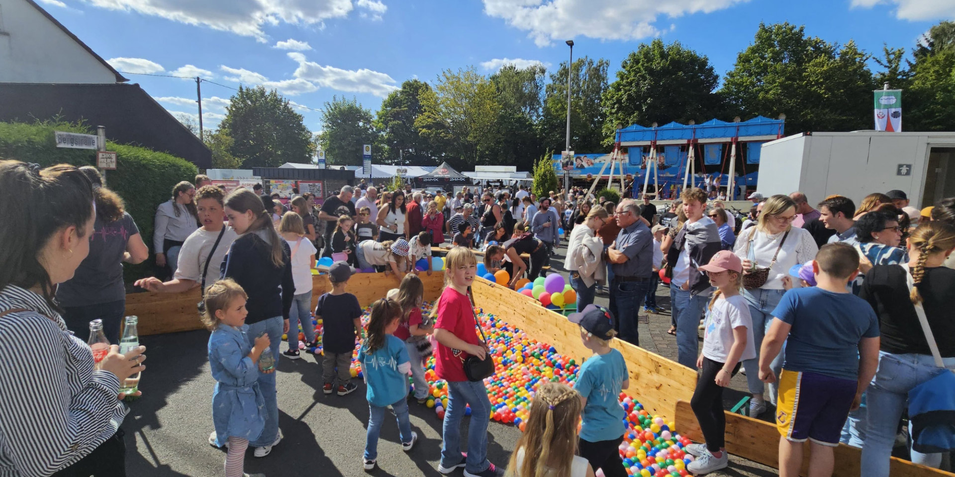 Titelbild Kirmes Alflen Bild vom Bällerennen bei der Kirmes in Alflen