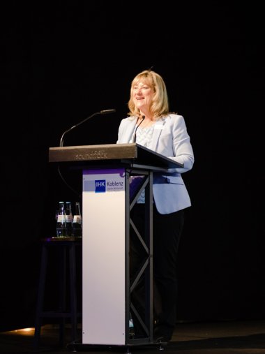 Landrätin Anke Beilstein Landrätin Anke Beilstein während ihrem Grußwort beim Jahresempfang 2026