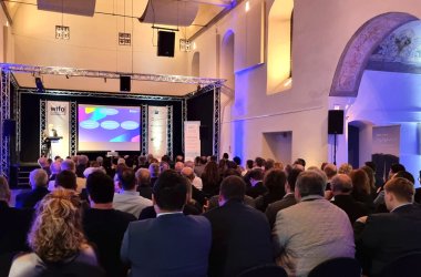 Viele Gäste im Pater-Martin-Saal des Kapuzinerklosters in Cochem beim Jahresempfang 2026