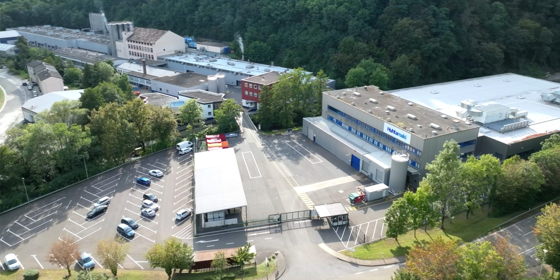 Huhtamaki-Werk in Alf Luftaufnahme des Huhtamaki-Werks in Alf an der Mosel