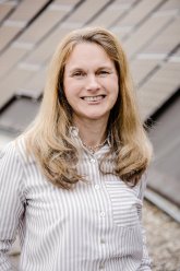 Sandra Schneemann Sandra Schneemann, Mitarbeiterin bei den Kreiswerken Cochem-Zell, Eigenbetrieb Wirtschaft & Innovation