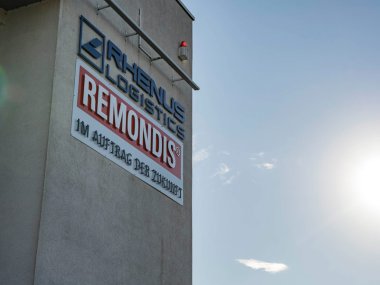 Am Firmenstandort von REMONDIS Mittelrhein, Kurvenkreis-Partner