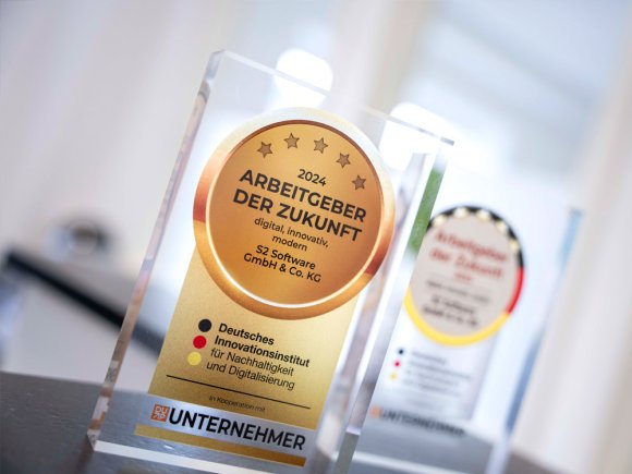 Preis "Arbeitgeber der Zukunft" "Arbeitgeber der Zukunft"-Preis im Büro von S2-Software