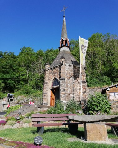 Die Ölbergkapelle in Moselkern im Kurvenkreis CochemZell