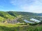 Kurvenkreis - Panoramablick Senheim-Senhals Der Moselort Senheim-Senhals im Kurvenkreis CochemZell