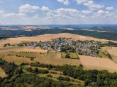 Kurvenkreis, Ortsgemeinde Liesenich, Luftbild Luftaufnahme der Ortsgemeinde Liesenich in CochemZell