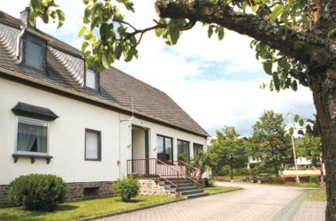 Das Gemeindehaus der Ortsgemeinde Schauren im Kurvenkreis CochemZell