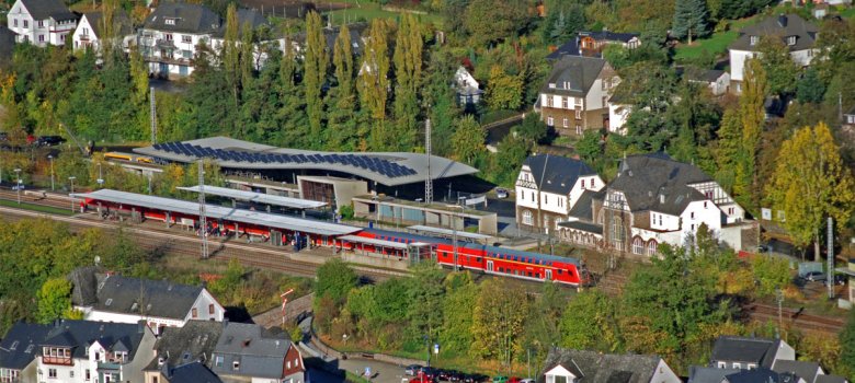 Der Umweltbahnhof Bullay, einer von mehreren Bahnhöfen entlang der Moselstrecke